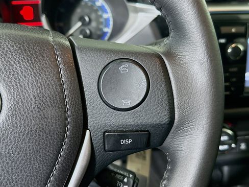 Used 2015 Toyota Corolla S image 17