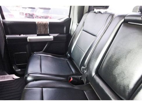 Used 2019 Ford F250 Lariat w/ Lariat Ultimate Package AWD/4WD image 11