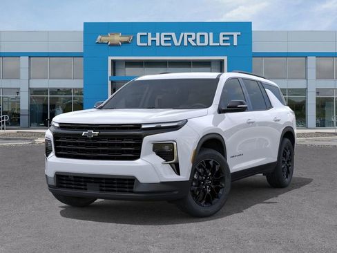 New 2026 Chevrolet Traverse LT w/ Enhanced Driving Package AWD/4WD image 6