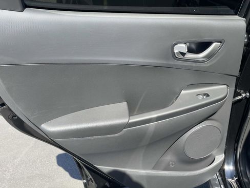 Certified 2023 Hyundai Kona SE image 24