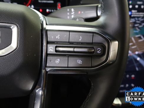 Used 2026 GMC Acadia Elevation w/ Elevation Premium Package FWD image 29