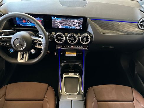 New 2026 Mercedes-Benz GLA 35 AMG 4MATIC image 12