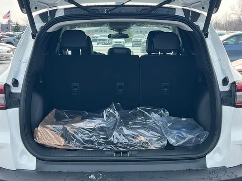 New 2026 Ford Escape SE FWD image 4