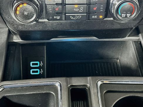 Used 2018 Ford F150 XLT w/ Equipment Group 302A Luxury AWD/4WD image 25