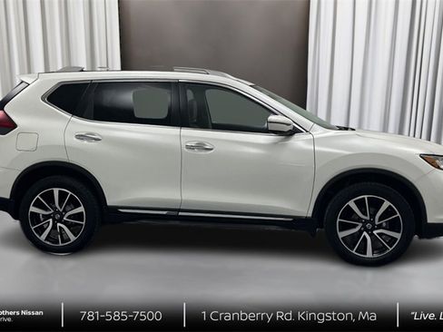 Certified 2019 Nissan Rogue SL w/ Premium Package image 4