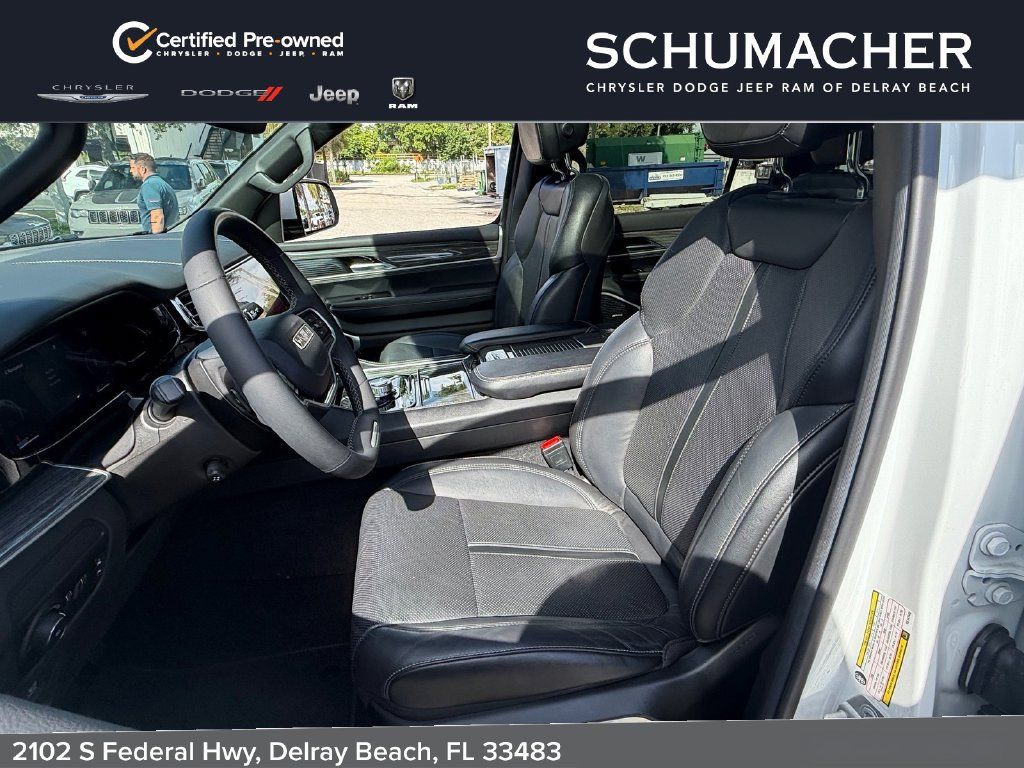 Used 2022 Jeep Wagoneer Series II w/ Premium Group I RWD image 10