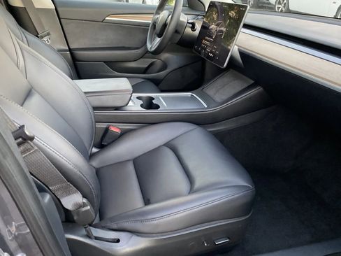 Used 2023 Tesla Model 3 Standard Range RWD image 7
