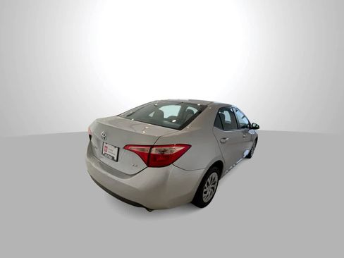 Used 2019 Toyota Corolla LE image 8