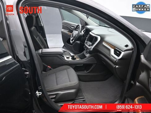 Used 2023 GMC Acadia SLE w/ Driver Convenience Package image 31