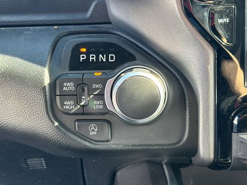 Used 2025 RAM 1500 Big Horn image 15