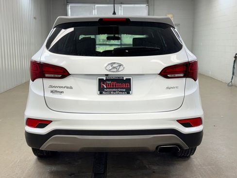 Used 2018 Hyundai Santa Fe Sport image 7