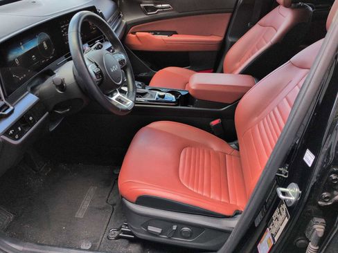 Used 2024 Kia Sportage SX image 17