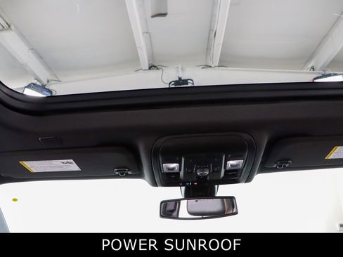 Used 2022 GMC Yukon AT4 image 22