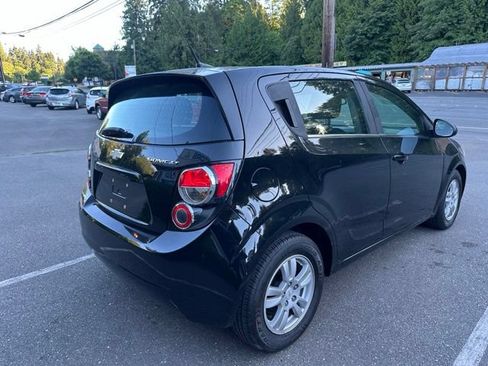 Used 2012 Chevrolet Sonic LT FWD image 5