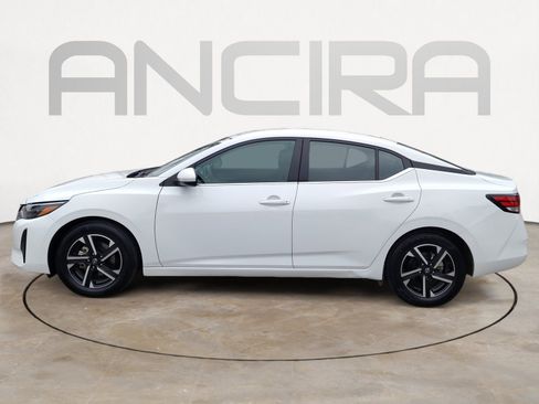 Used 2024 Nissan Sentra SV image 11