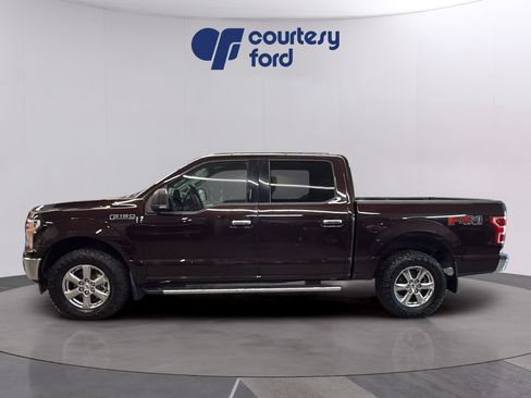 Used 2018 Ford F150 XLT w/ Equipment Group 302A Luxury AWD/4WD image 5