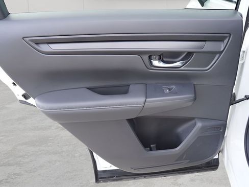 Used 2024 Honda CR-V EX image 10