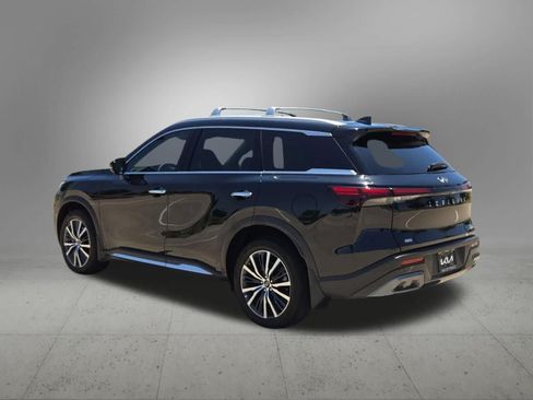 Used 2023 INFINITI QX60 Sensory w/ Vision Package AWD/4WD image 4