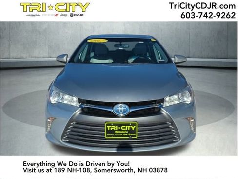Used 2017 Toyota Camry XLE image 8
