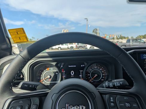New 2026 Jeep Wrangler Unlimited Sport AWD/4WD image 29