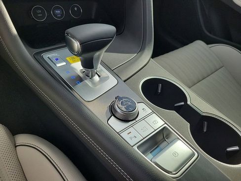 New 2025 Genesis G70 2.5T w/ Sport Prestige Package image 19