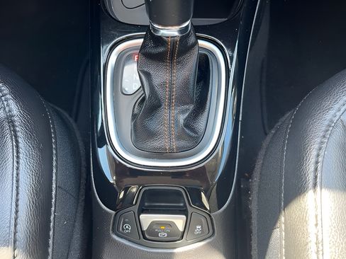 Used 2019 Jeep Compass Limited w/ Safety & Security Group AWD/4WD image 28