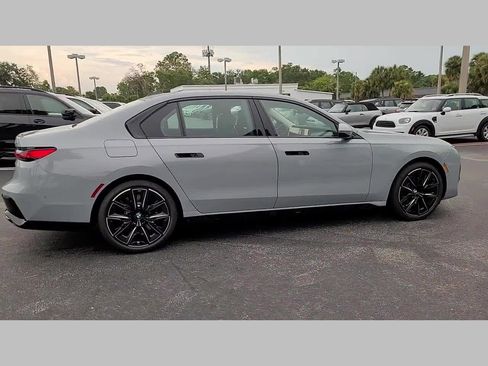 New 2025 BMW 760i xDrive 760i xDrive image 25