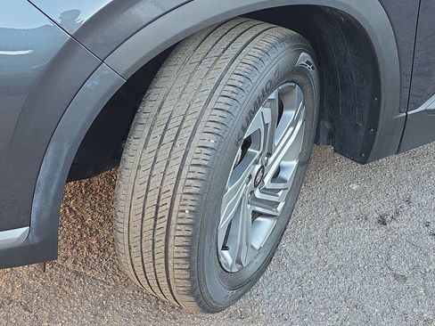 Certified 2023 Hyundai Santa Fe SEL image 42