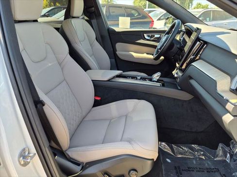 Used 2026 Volvo XC60 B5 Plus w/ Protection Package Premier AWD/4WD image 26