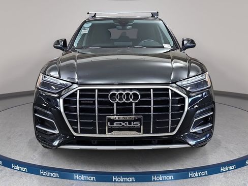 Used 2023 Audi Q5 2.0T Premium w/ Convenience Package AWD/4WD image 3