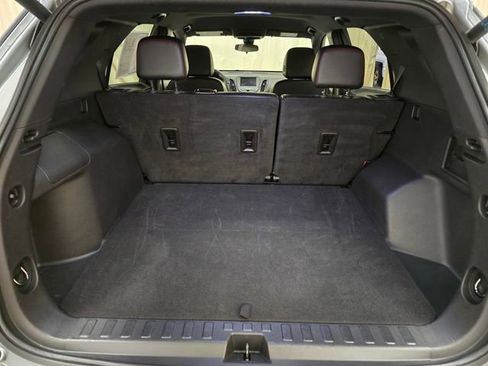 Used 2023 Chevrolet Equinox RS image 34
