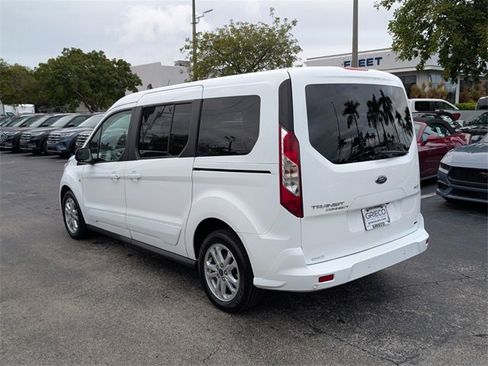 Used 2022 Ford Transit Connect XLT image 6