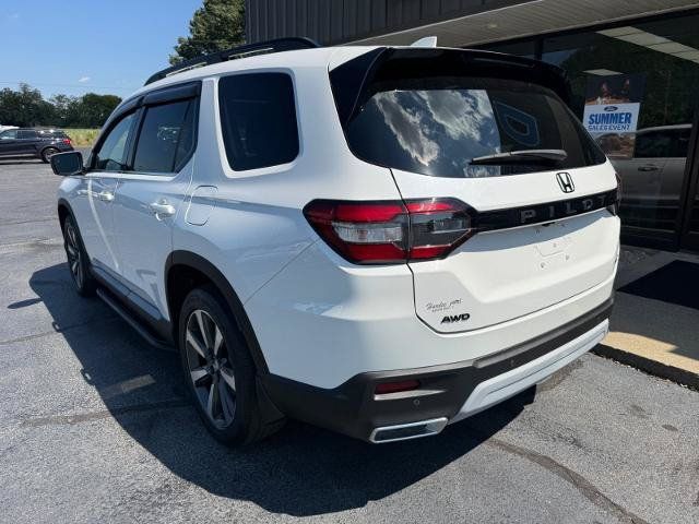 Used 2024 Honda Pilot Elite image 2