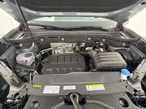 New 2026 Volkswagen Atlas Cross Sport SEL Premium R-Line AWD/4WD image 32