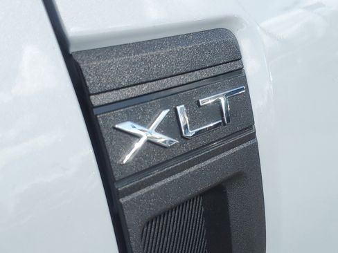 New 2026 Ford Maverick XLT AWD/4WD image 6
