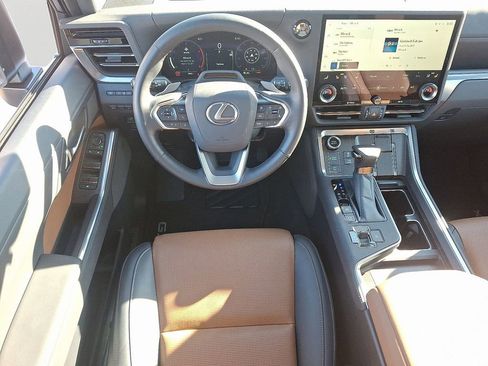 Used 2025 Lexus GX 550 550 Luxury+ image 12