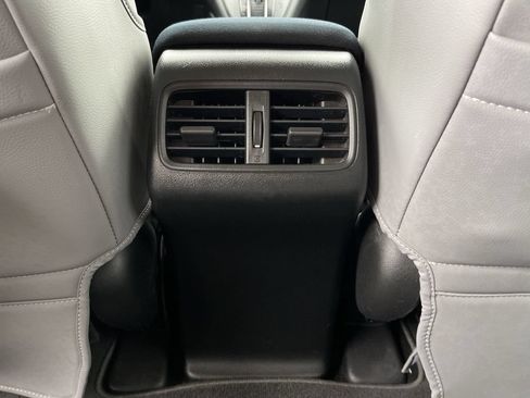 Used 2016 Honda CR-V SE image 35