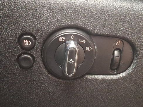 Used 2023 MINI Cooper S image 23