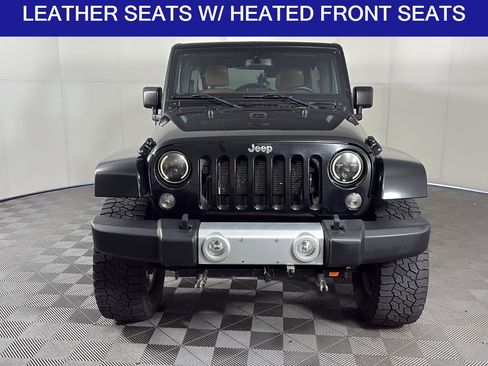 Used 2015 Jeep Wrangler Unlimited Sahara w/ Connectivity Group AWD/4WD image 4