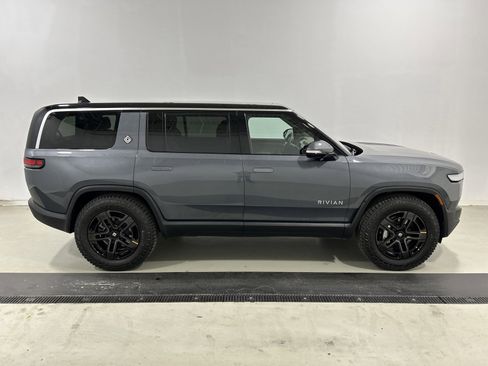 Used 2024 Rivian R1S Adventure AWD/4WD image 6