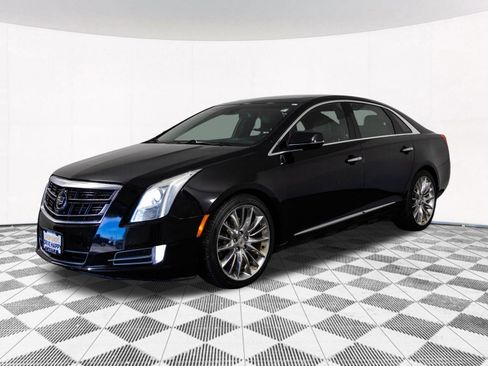 Used 2014 Cadillac XTS Platinum image 10