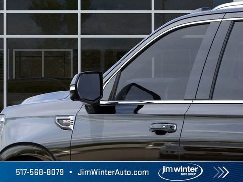 New 2026 GMC Yukon XL Denali w/ Denali Reserve Package image 12