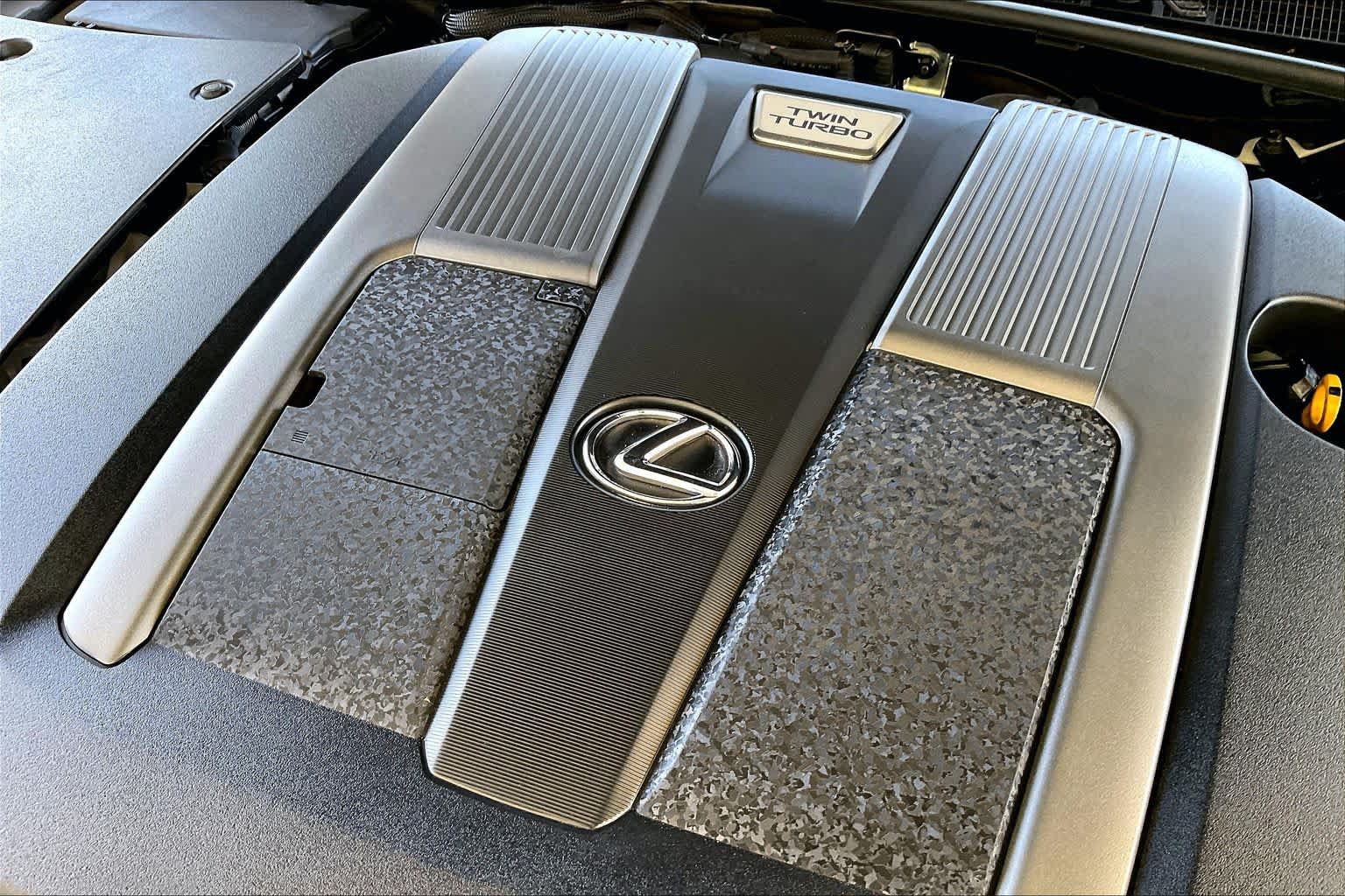 Used 2022 Lexus LS 500 w/ Interior Upgrade Package RWD image 30