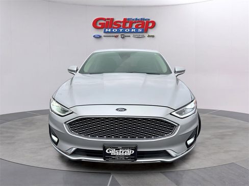 Used 2019 Ford Fusion Titanium image 2