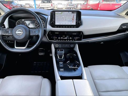 Used 2023 Nissan Rogue SL w/ SL Premium Package FWD image 16