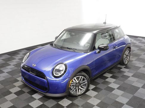 New 2026 MINI Cooper 2-Door Hardtop FWD image 2