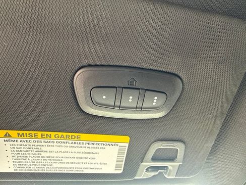 Used 2025 Jeep Grand Cherokee L Limited AWD/4WD image 25