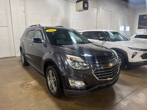 Used 2016 Chevrolet Equinox LTZ w/ Enhanced Convenience Package AWD/4WD image 4