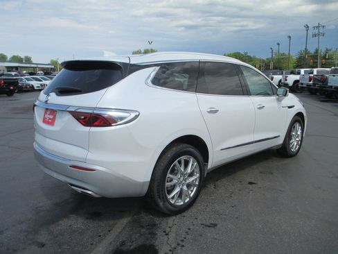 Used 2023 Buick Enclave Essence w/ Experience Buick Package AWD/4WD image 6