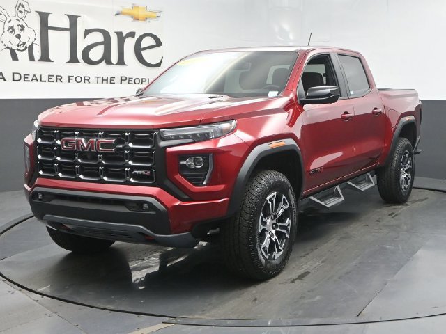 Used 2025 GMC Canyon AT4 w/ Technology Plus Package AWD/4WD image 38